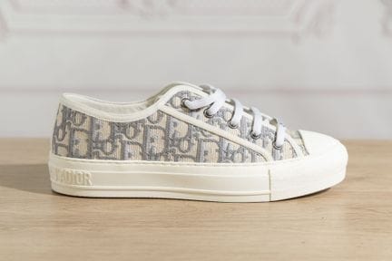CHRISTIAN DIOR - Paire de sneakers "Walk'N'Dior" e
