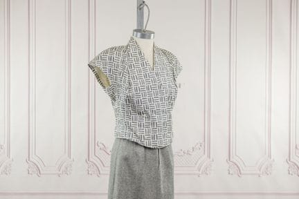 COURREGES - Lot composé d'un top sans manche en so