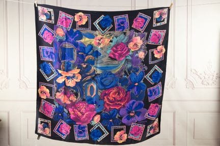LANVIN - Carré en soie imprimée de fleurs multicol