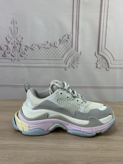 BALENCIAGA - Paio di scarpe da ginnastica "Triple 