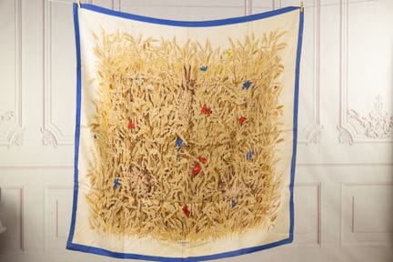 HERMES Paris - Carré en twill de soie imprimée, ti