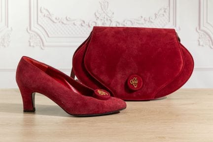 CHARLES JOURDAN - Sac en cuir et daim bordeaux, fe