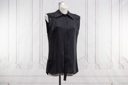 COURREGES - Chemise noire sans manches à col et ép
