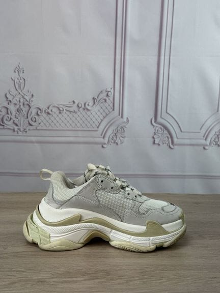 BALENCIAGA - Paio di scarpe da ginnastica "Triple 