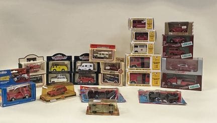 BLECHEMODELLE, SIKU, DAYS GONE, VITESSE, PariJouet