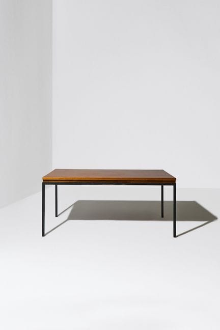 xx 达罗技术工作室（1958-1979）
伸缩桌——“M-140”型号，俗称“托莱多”
埃姆贝罗木