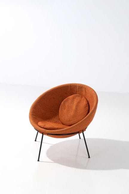x Lina Bo Bardi (1914-1992)
Fauteuil - Modèle 'Pol