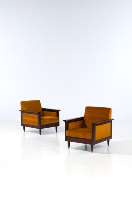 Moveis Vasserman (Éditeur, XXe)
Paire de fauteuils