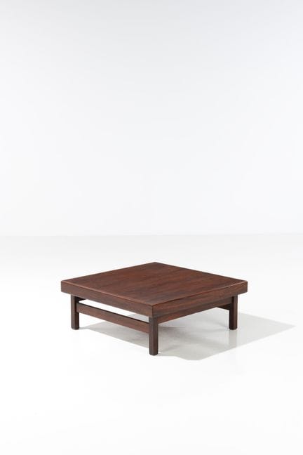 x Sergio Rodrigues (1927-2014)
Table basse - Modèl