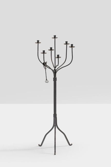 xx Artek (Produttore, XX secolo)
Candelabro
Ferro 