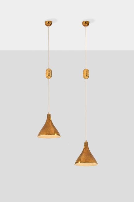 xx Gunnel Nyman (1909-1948)
Paire de suspensions a