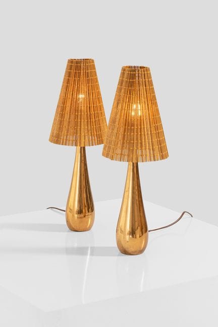 xx Mauri Almari (XX secolo)
Coppia di lampade da t