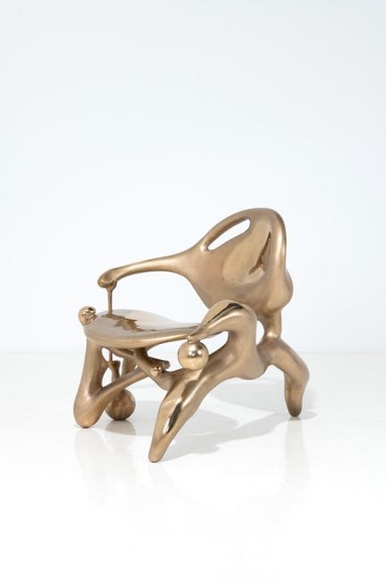 x Misha Kahn (nato nel 1989)
Sedia scultorea
Model
