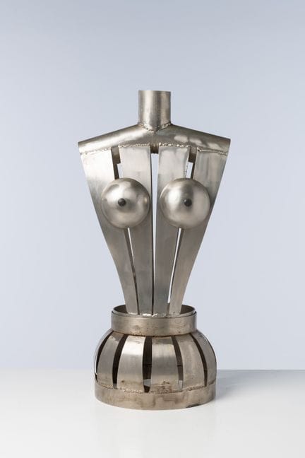 Tom Dixon (nato nel 1959)
Busto scultoreo - Commes