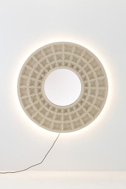 Francesco Maria Messina (nato nel 1991)
Specchio r