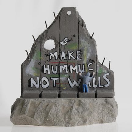 BANKSY 
Bristol, Regno Unito (1973)
"Make Hummus n