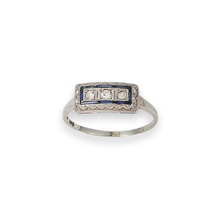 ANELLO, ART DÉCO, ORO, ZAFIRI E DIAMANTI
Anello in