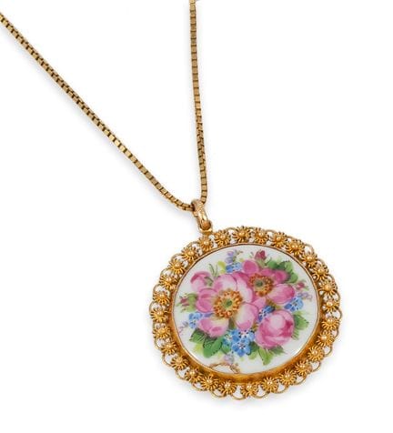 COLGANTE DE ORO DE 14K CON PORCELANA Y CADENA DE O