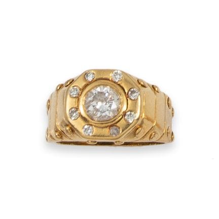 BAGUE EN OR SERTI DE DIAMANTS
Bague en or jaune 18