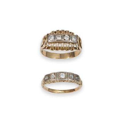 DEUX BAGUES EN OR 14 CARATS AVEC DES DIAMANTS
Deux