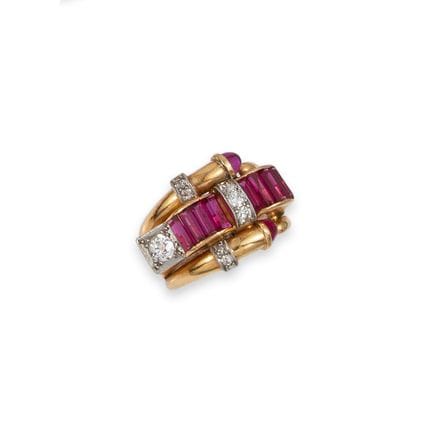 BAGUE CHEVALIER, OR, RUBIS ET DIAMANTS
Bague Cheva