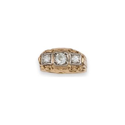 BAGUE EN OR 14 CARATS AVEC DIAMANTS
Bague en or ja