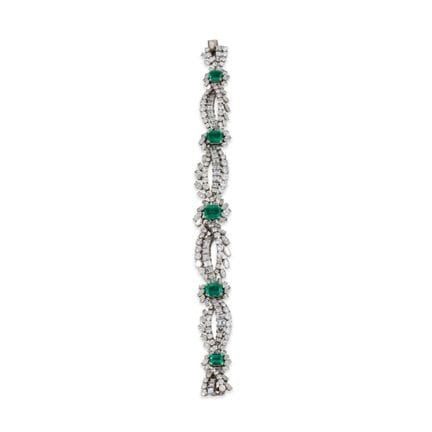 ARMBAND, GOLD, DIAMANTEN UND SMARAGDE
Bedeutendes 