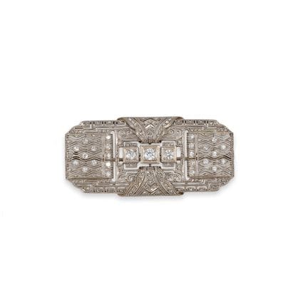 BROCHE, PLAQUE ART DÉCO, OR ET DIAMANTS
Plaque Art