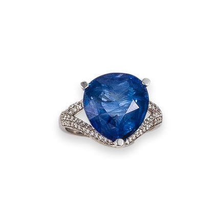 RING, GOLD MIT ZERTIFIZIERTEM SAPHIR UND DIAMANTEN