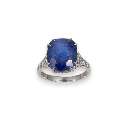 RING, GOLD, ZERTIFIZIERTER SAPHIR UND DIAMANTEN
Ri