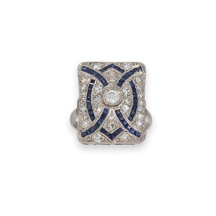 RING, PLATIN, DIAMANTEN UND SAPHIREN
Ring im Art-D