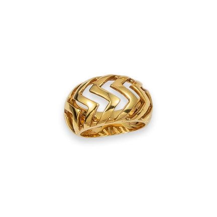 BAGUE AJOURÉE, OR JAUNE
Bague ajourée de forme bom