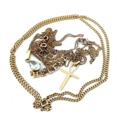 *SET of four gold necklaces (750‰) including: 
-A 