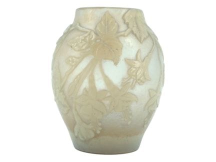 BURGUN &amp; SCHREVER (Art Glass of Lorraine)
Ovoi