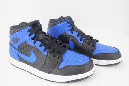 NIKE
Jordan One Mid
Blaues Leder
Größe US 10,5 / E