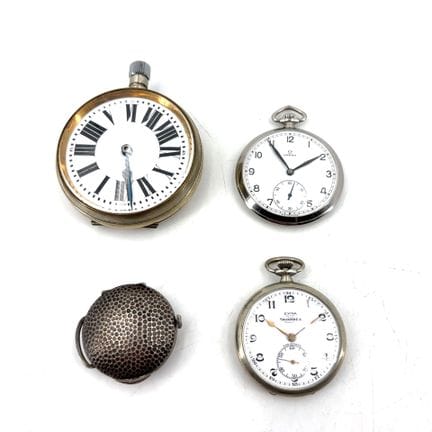 Meeting of four watches with mechanical movements 