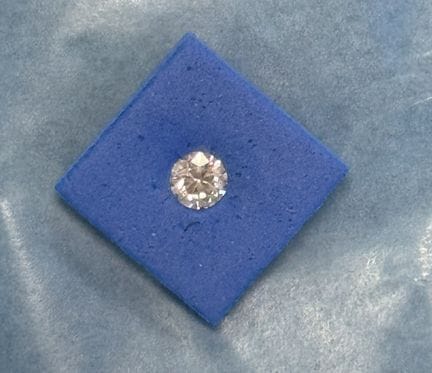 Diamante redondo de 0,40 ct, certificado GIA n.º 2