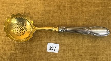 Saupoudreuse à sucre manche Argent fourré Poinçon 