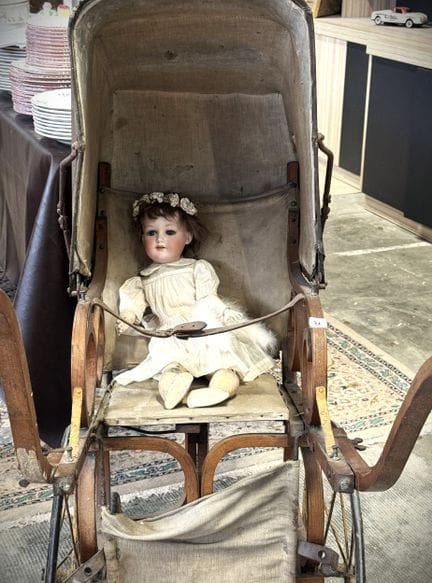 Charrette d’enfant époque 1900 travail bois courbé