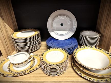 Porcelaine de LIMOGES Service de table Bruno EVRAR