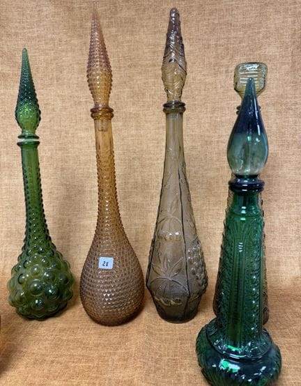Lot de 6 Carafes différentes hauteurs vertes et ja