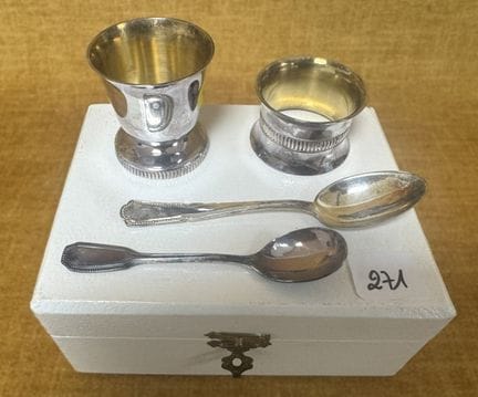 Orfèvrerie St MEDARD métal argenté service bébé co