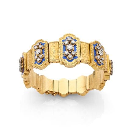 ARMBAND „CISELÉ“

Runde Diamanten und blaues Email