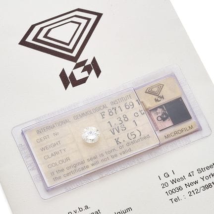 DIAMANT AUF PAPIER

Mit beiliegendem IGI-Zertifika