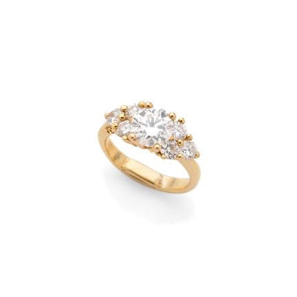 RING „DIAMANTEN“

Diamanten im Brillantschliff
18 