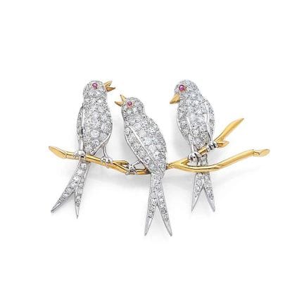 BROSCHE „VÖGEL AUF EINEM ZWEIG“

Diamanten im Acht
