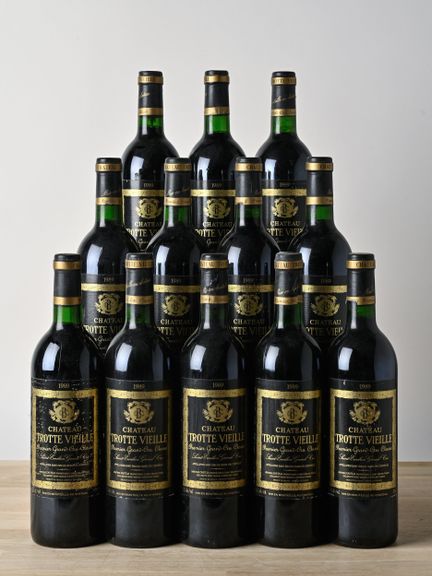 12 B CHÂTEAU TROTTE VIEILLE (2 B.G.; 2 B.G.-; 2 c.