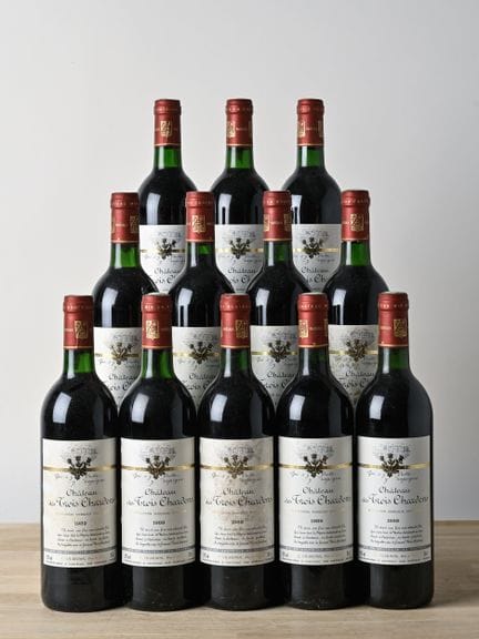 12 B CHÂTEAU DES TROIS CHARDONS (T.L.B.+ o superio