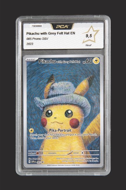 Pokémon: Pikachu with Gray Felt Hat PCA 9.5

Langu