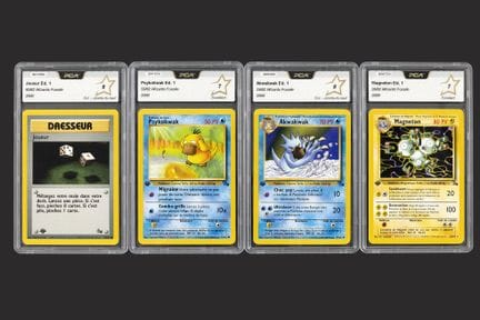 Pokémon: Fossil

4 First Edition Fossil cards

Lan